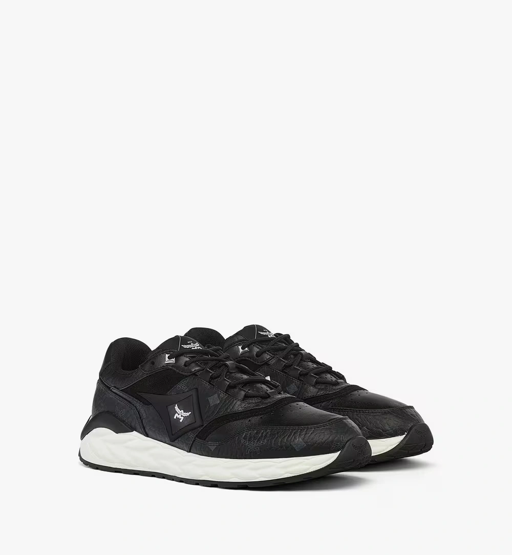 35 IT / W Skywander Sneakers in Visetos Black