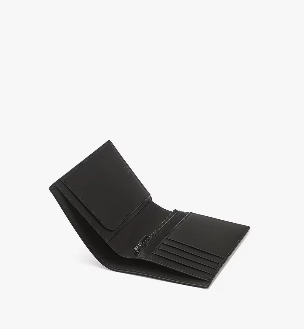 One Size Ottomar Passport Holder in Maxi Monogram Leather Black