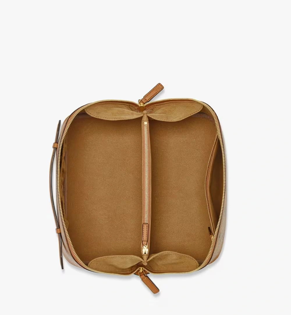Medium Ottomar Toiletry Bag in Visetos Cognac