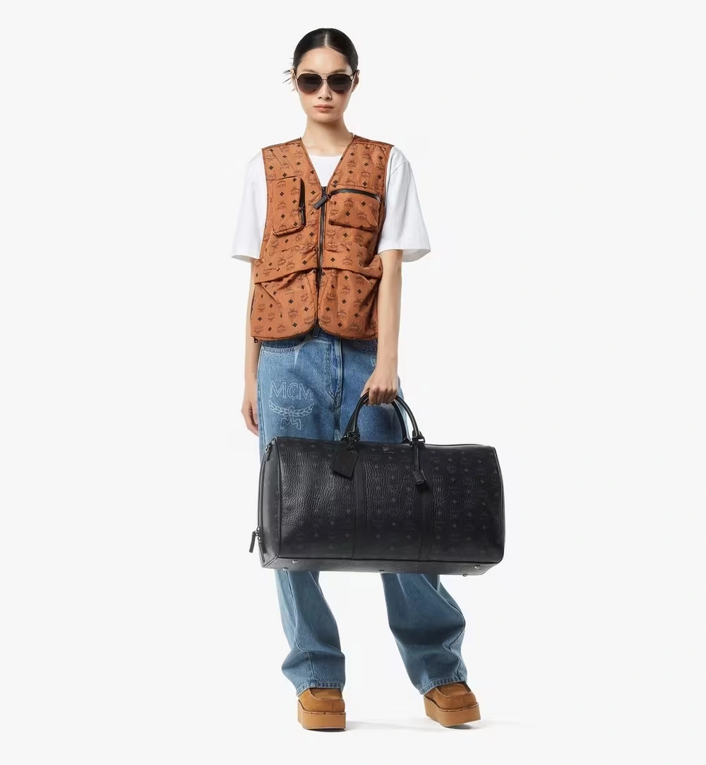 55cm / 22" Ottomar Weekender Bag in Visetos Black