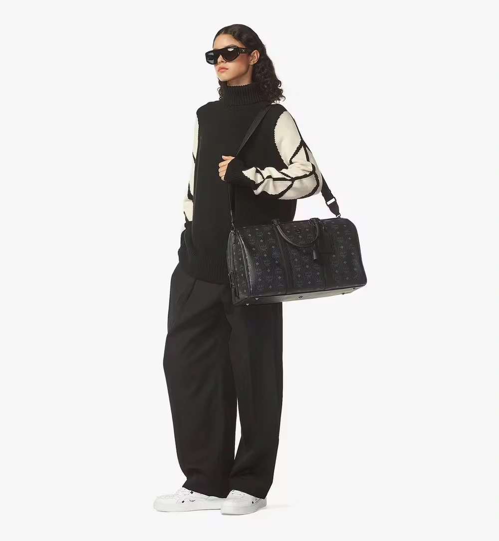 45cm / 17.7" Ottomar Weekender Bag in Visetos Black