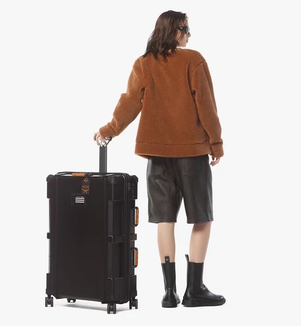 79.1cm / 31.1" MCM X HARPER COLLECTIVE Large Check-In Black 5 79.1cm / 31.1" MCM X HARPER COLLECTIVE Large Check-In Black