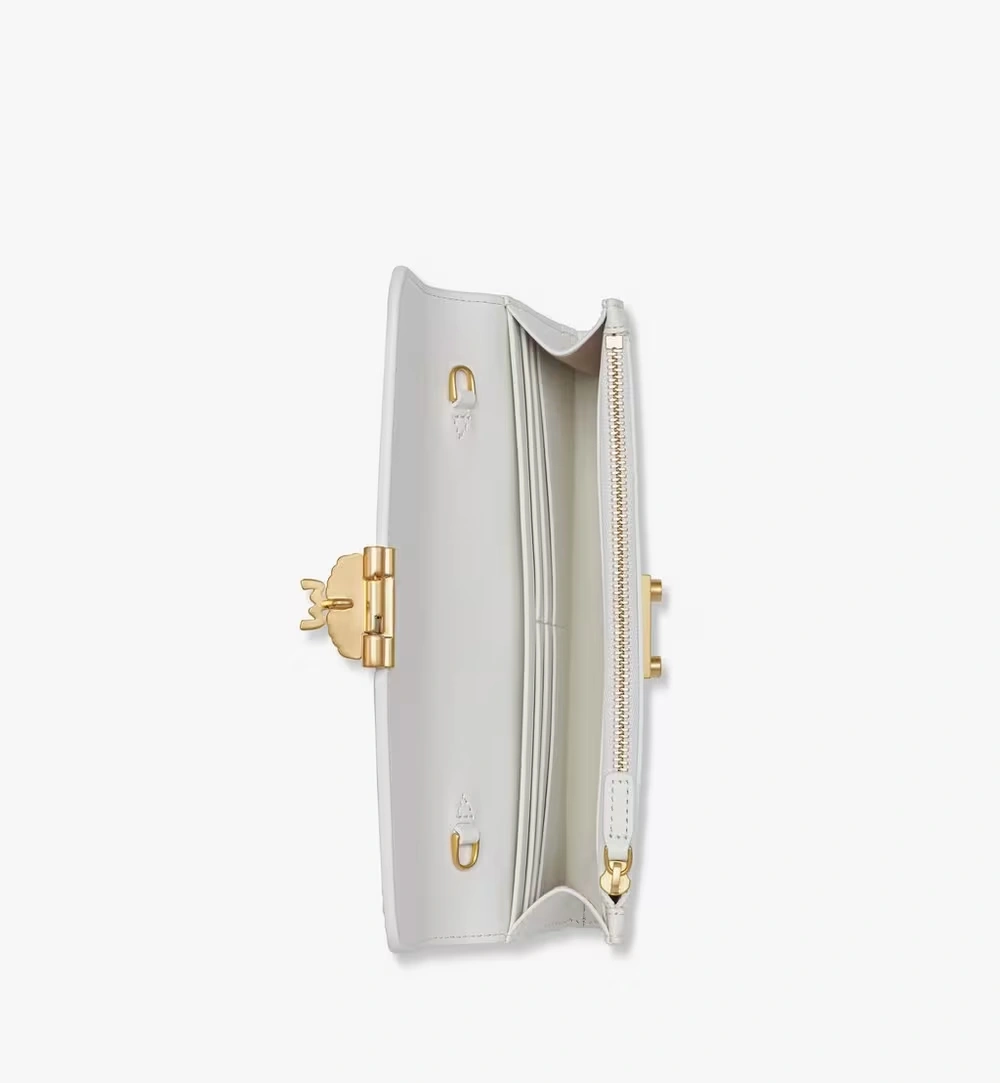 Large Tracy Chain Wallet in Visetos White