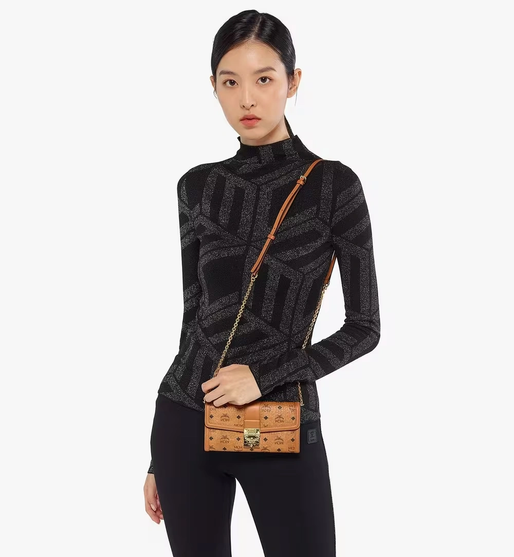 Large Tracy Wallet on Chain in Visetos Cognac