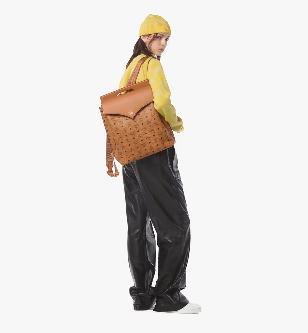 Medium Diamond Backpack in Visetos Leather Mix Cognac