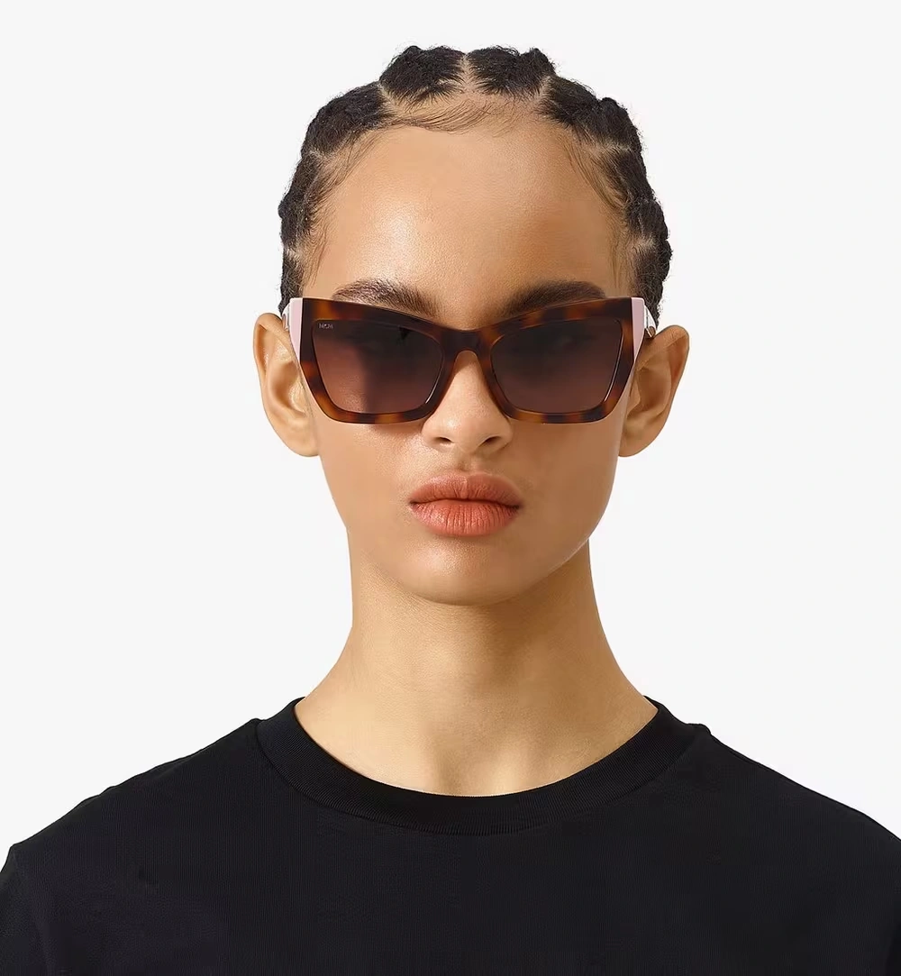 One Size Women’s MCM722SLB Rectangular Sunglasses Brown